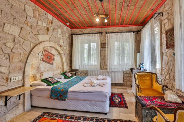 Luwian Stone House — photo 9