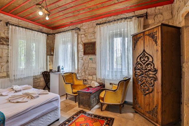 Luwian Stone House — photo 7