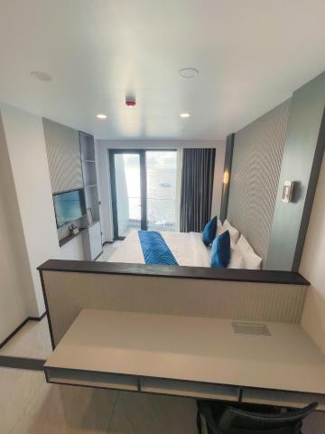 iCom Blue Seaview — photo 16