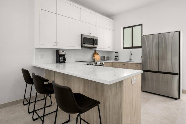 Baley TCI 3BR 3Bath Townhome — photo 12