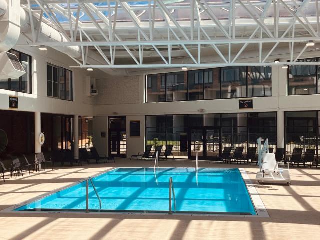 Crowne Plaza Louisville Airport Expo Ctr by IHG — photo 2