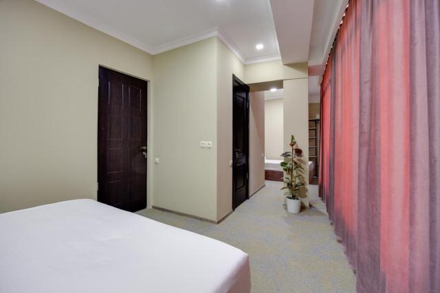 Regraph Hotel — photo 20