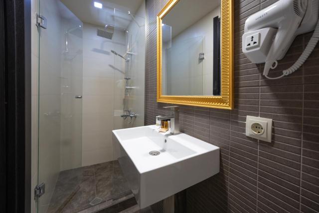 Regraph Hotel — photo 14