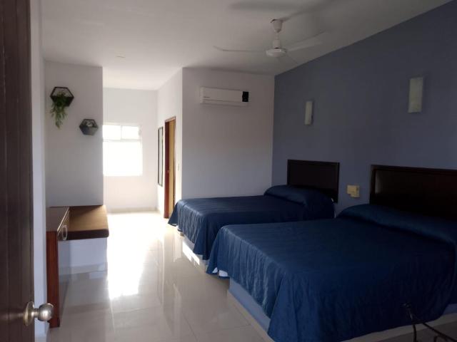El Descanso Inn — photo 2