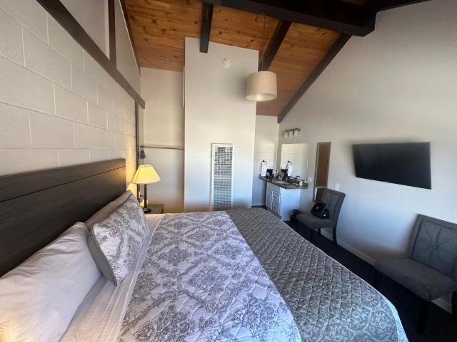 Lee Vining Motel — photo 10