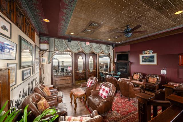 Boardwalk Plaza Hotel — photo 6