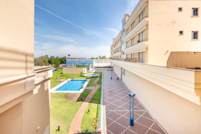 Lux Sevilla Palacio — photo 19