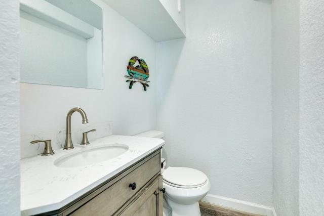 Pelican Place — photo 17