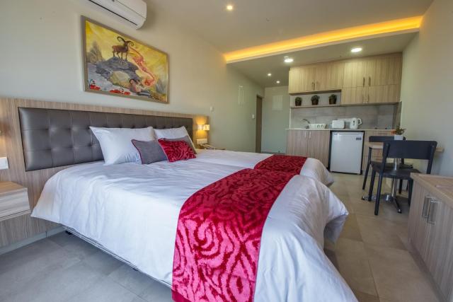 Zodiac Hotel Apartments — photo 15
