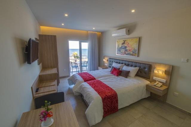 Zodiac Hotel Apartments — photo 2