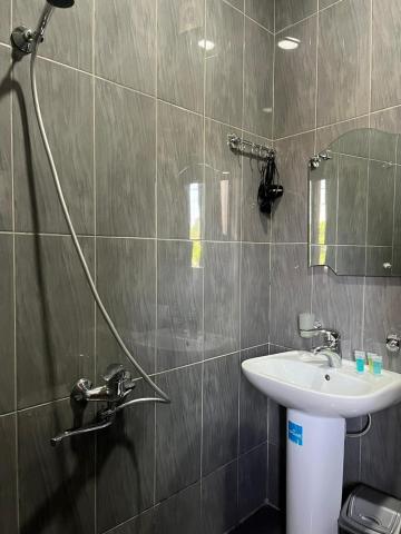 Family Junior Suite — Hotel Eight
