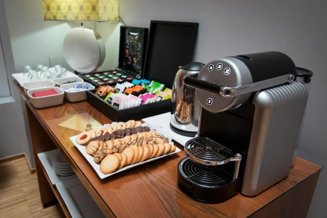 Ako Suite Hotel — photo 23