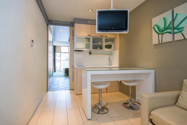 Ako Suite Hotel — photo 15