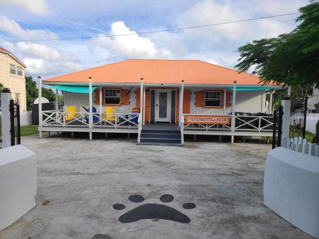 Potcake Villa "Vacation with Heart Villa Donates to Rescue Dogs" — photo 19