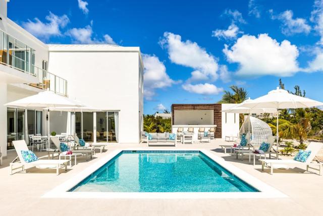 Caicos Cove Villa Private Pool, BBQ near Grace Bay — photo 5