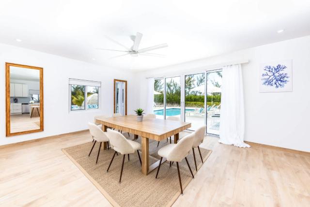 Caicos Cove Villa Private Pool, BBQ near Grace Bay — photo 4