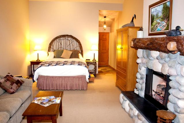 Weasku Inn — photo 24