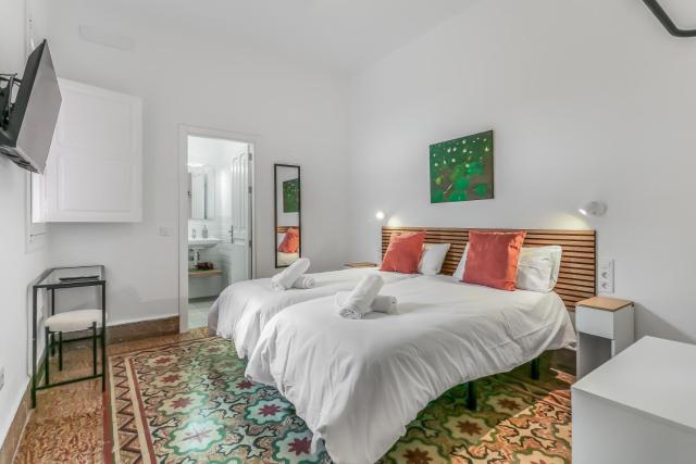 City Garden Suites Nadami 1935 — photo 11