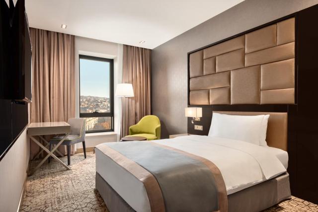 Wyndham Grand Tbilisi — photo 7