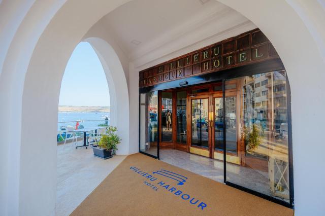 Gillieru Harbour Hotel — photo 12
