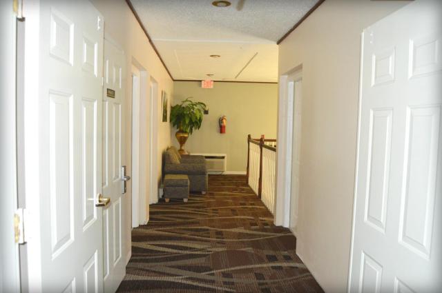 Adams Inn — photo 23