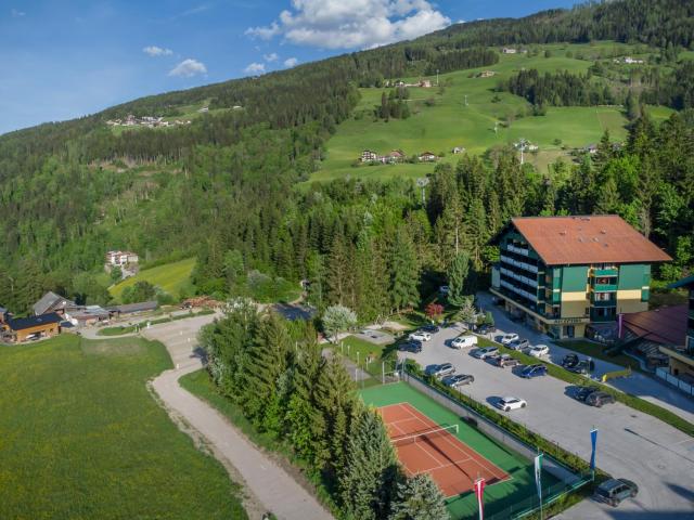 Alpine Club Resort — photo 17