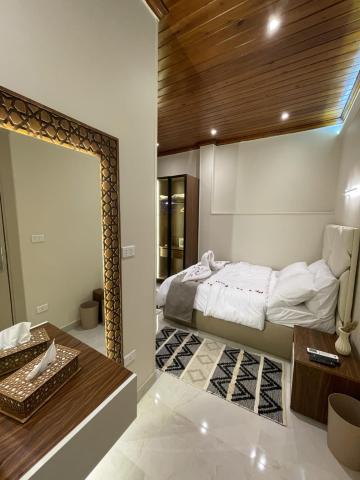 AKHNATON Pyramids View Hotel With Rooftop Access & free airport pickup — photo 16