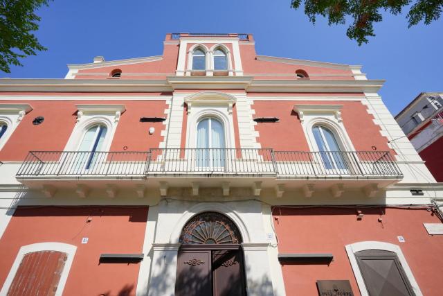 Palazzo della Torre - Seaview Luxury historical apartments — photo 12
