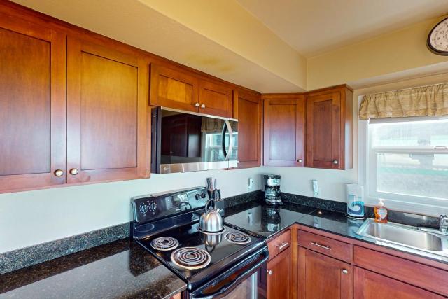 Getaway Oceanfront Lodging — photo 11