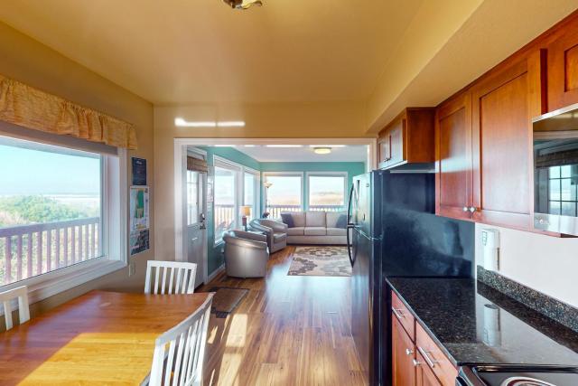 Getaway Oceanfront Lodging — photo 13