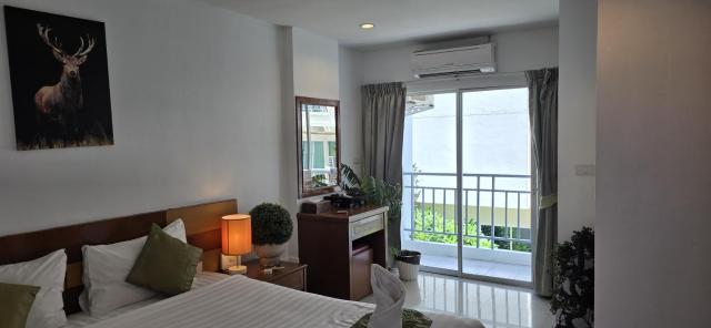 APK Hillview Hotel — photo 7