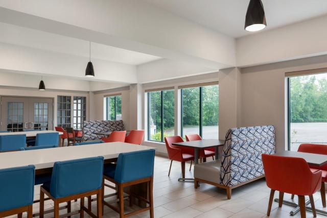 Holiday Inn Express Syracuse Airport by IHG — photo 5