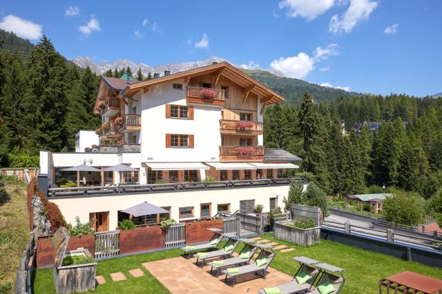 HOTEL Der Waldhof - Unique - A hidden gem - nature - organic - Eco — photo 1