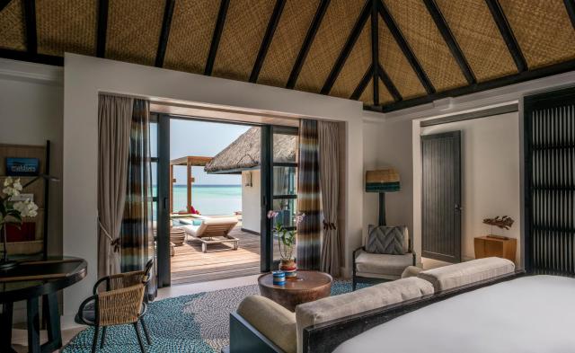 Four Seasons Resort Maldives at Kuda Huraa — photo 3