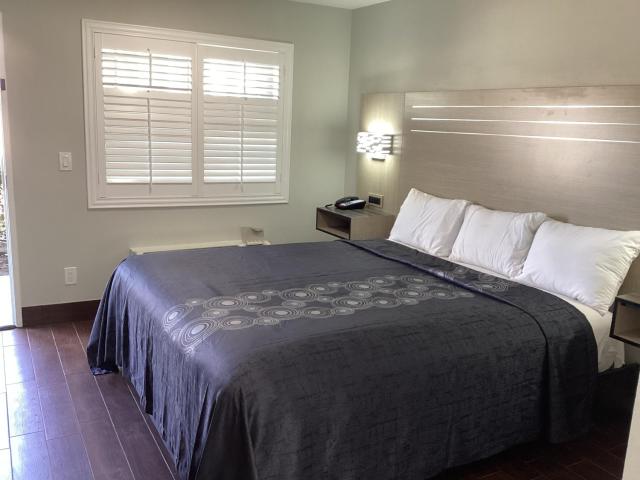 MAYFAIR INN ONTARIO AIRPORT — photo 12