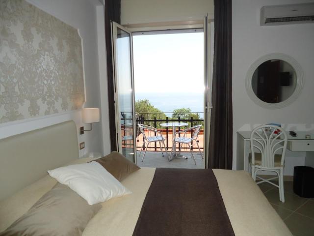Mini Hotel - Angolo Di Paradiso - — photo 15