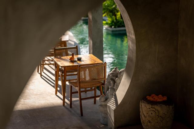Lokale Pererenan Resort Hotels & Villa — photo 4