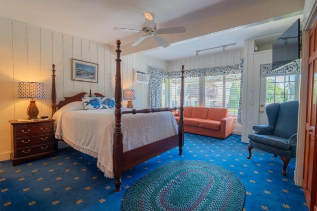 The Winstead Inn — photo 2