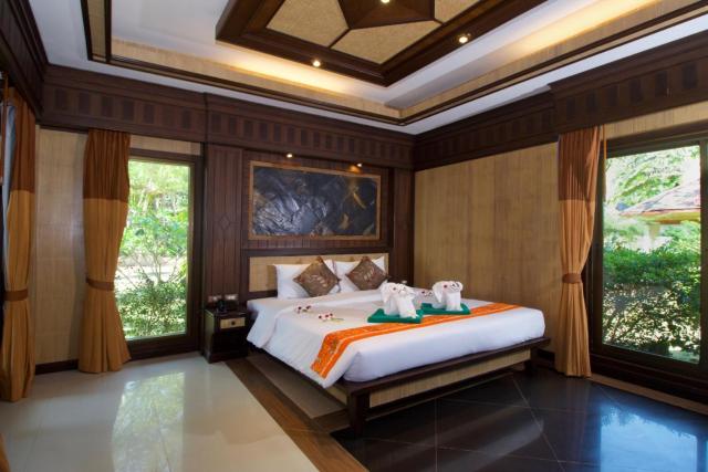 Hotel and Beach Bungalow at Lanta Resort — photo 14