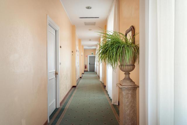 Excelsior Palace Hotel — photo 20