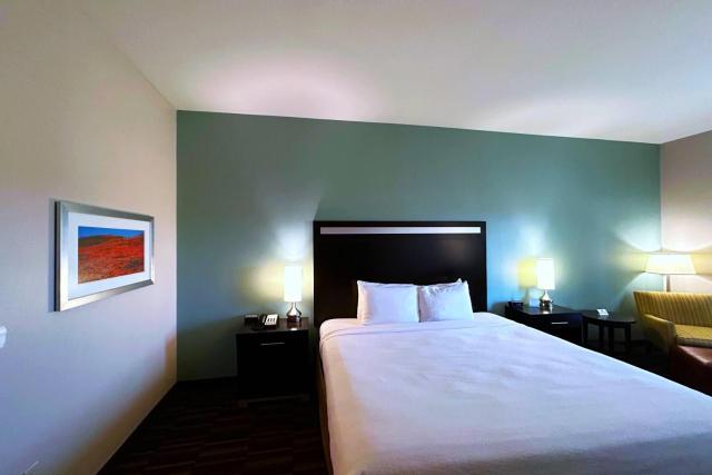 Desert Poppy Inn — photo 11