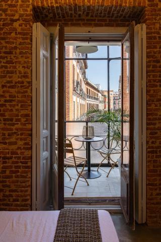 Uma Suites Fuencarral — photo 9