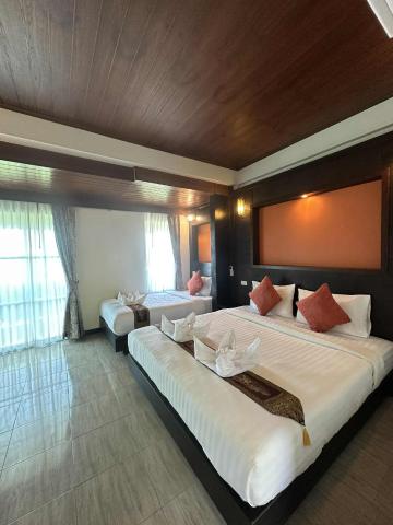 The Sea @ Lanta Hotel — photo 4