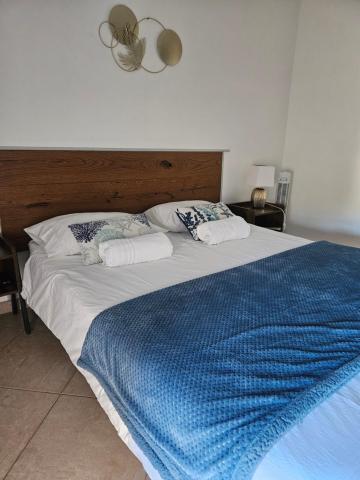 215 addaura luxury room — photo 10