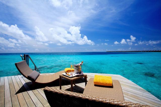 Centara Ras Fushi Resort — photo 14