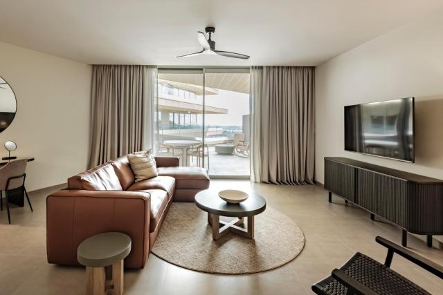 AX The Heights Residences - Adults Only — photo 20