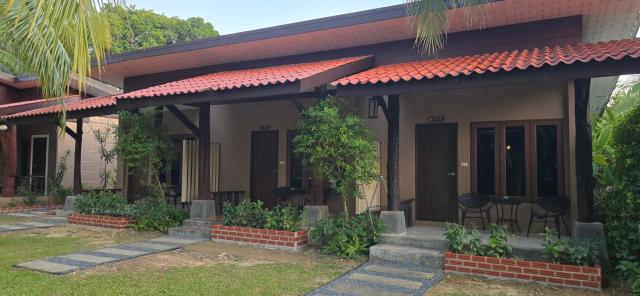 Baan Suan Rim Klong Resort — photo 24