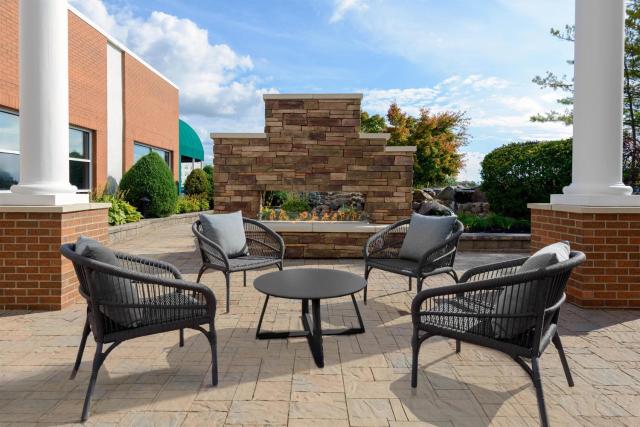 Hilton Garden Inn Buffalo Airport — photo 8