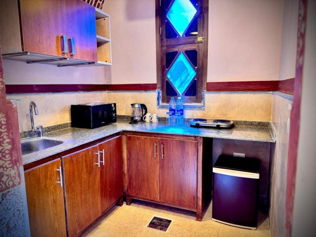 El Juneina Boutique Villas — photo 20