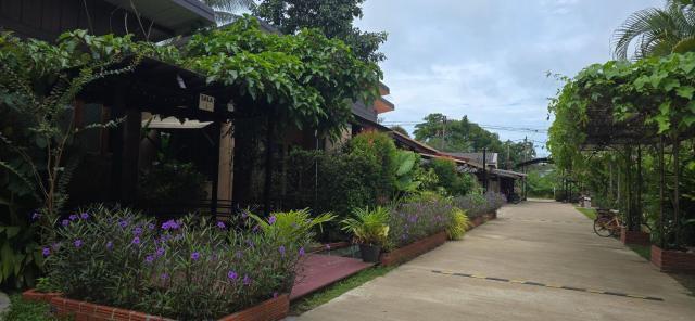 Baan Suan Rim Klong Resort — photo 19